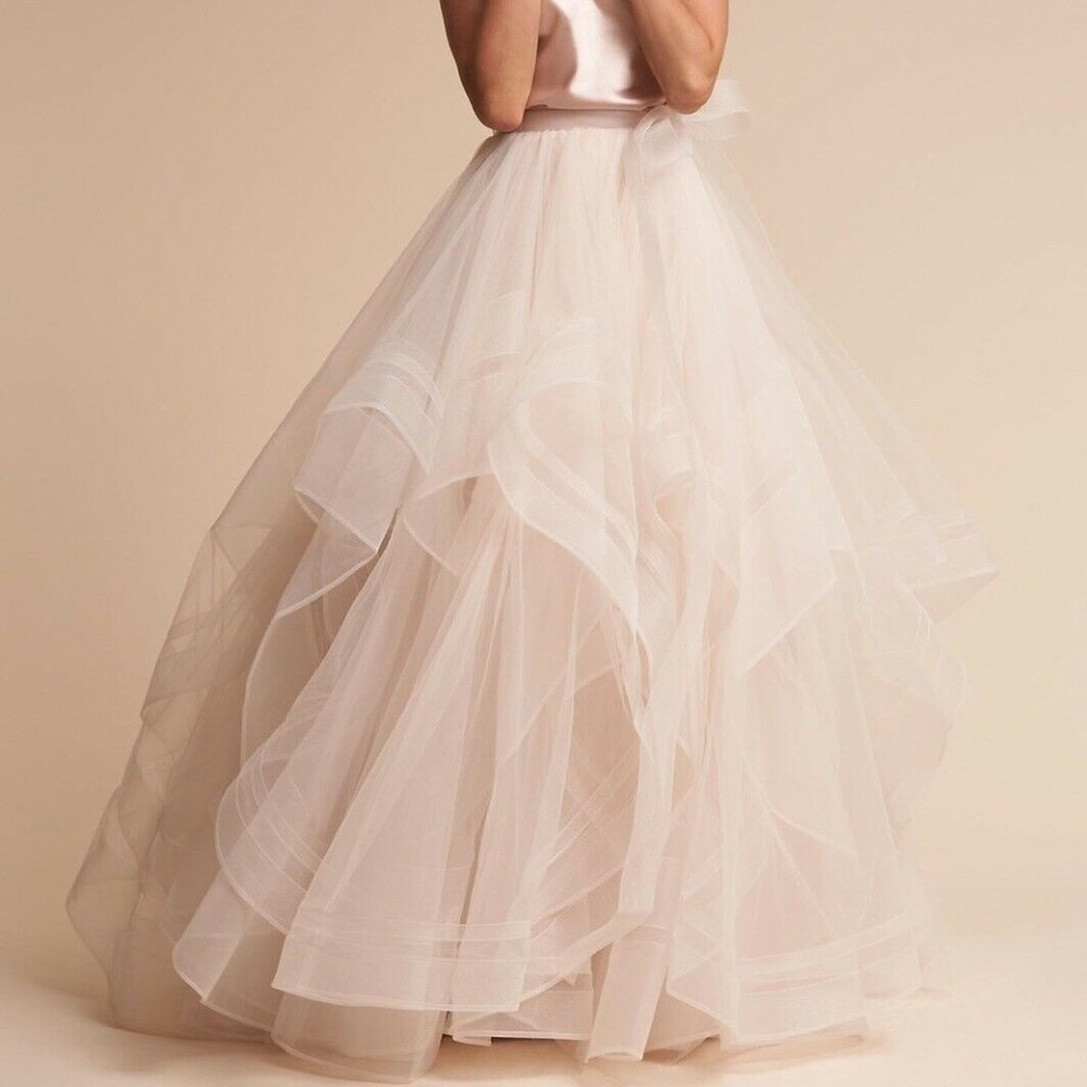 Effie Skirt in Moscato Size 4 | Wtoo by Watters